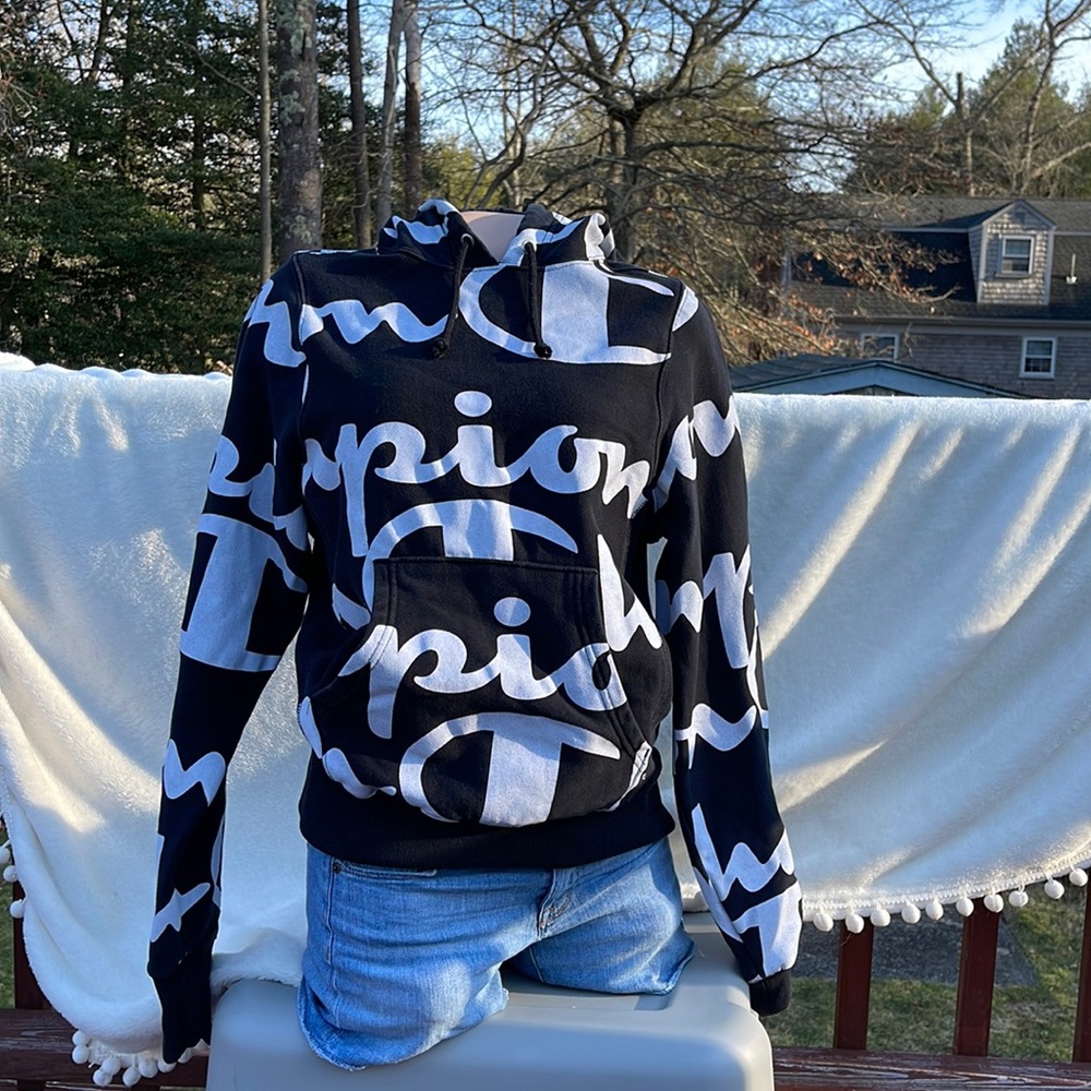 Champion Reverse Weave XS Hooded Sweatshirt Large White Writing Print women’s